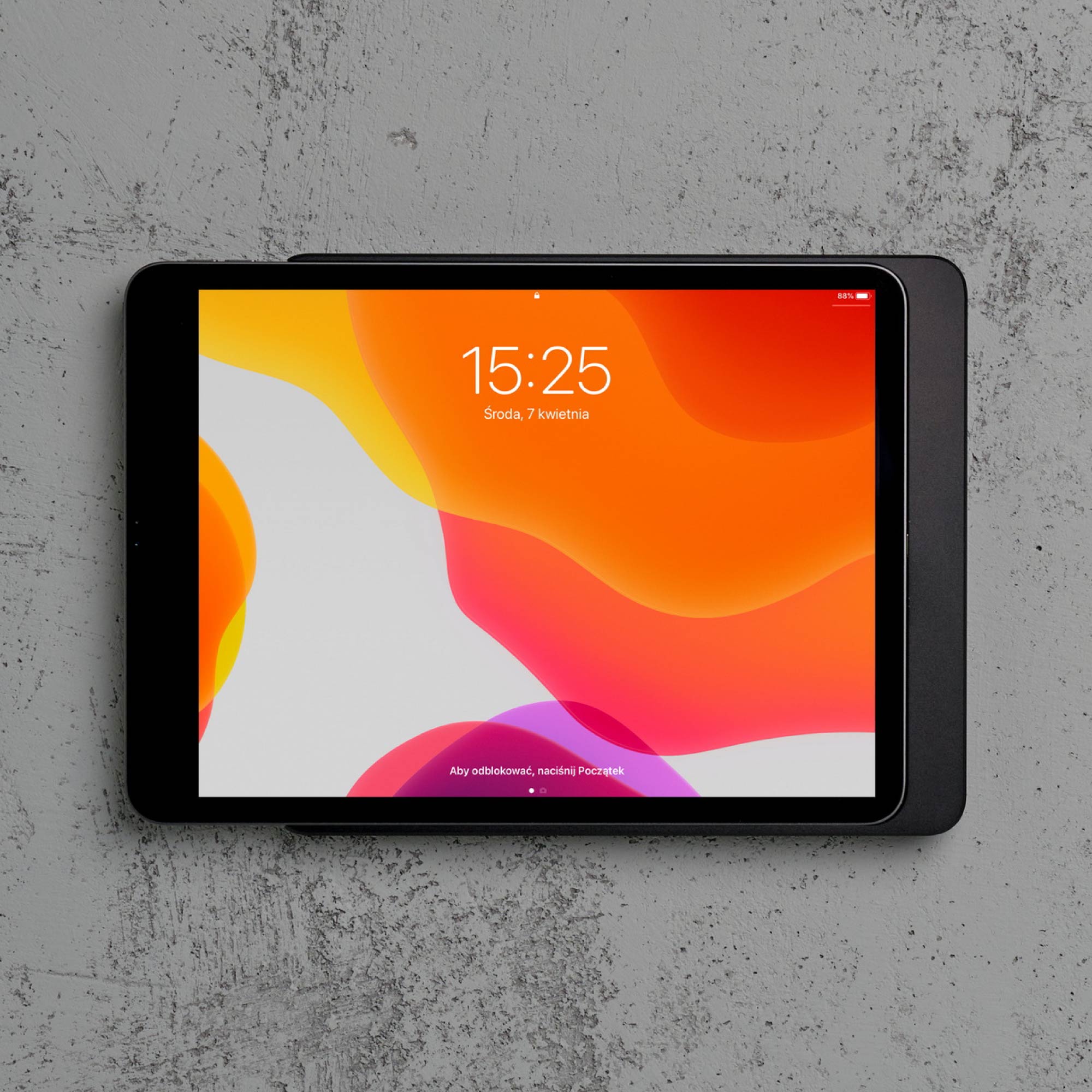 Dame Wall Home for iPad Air